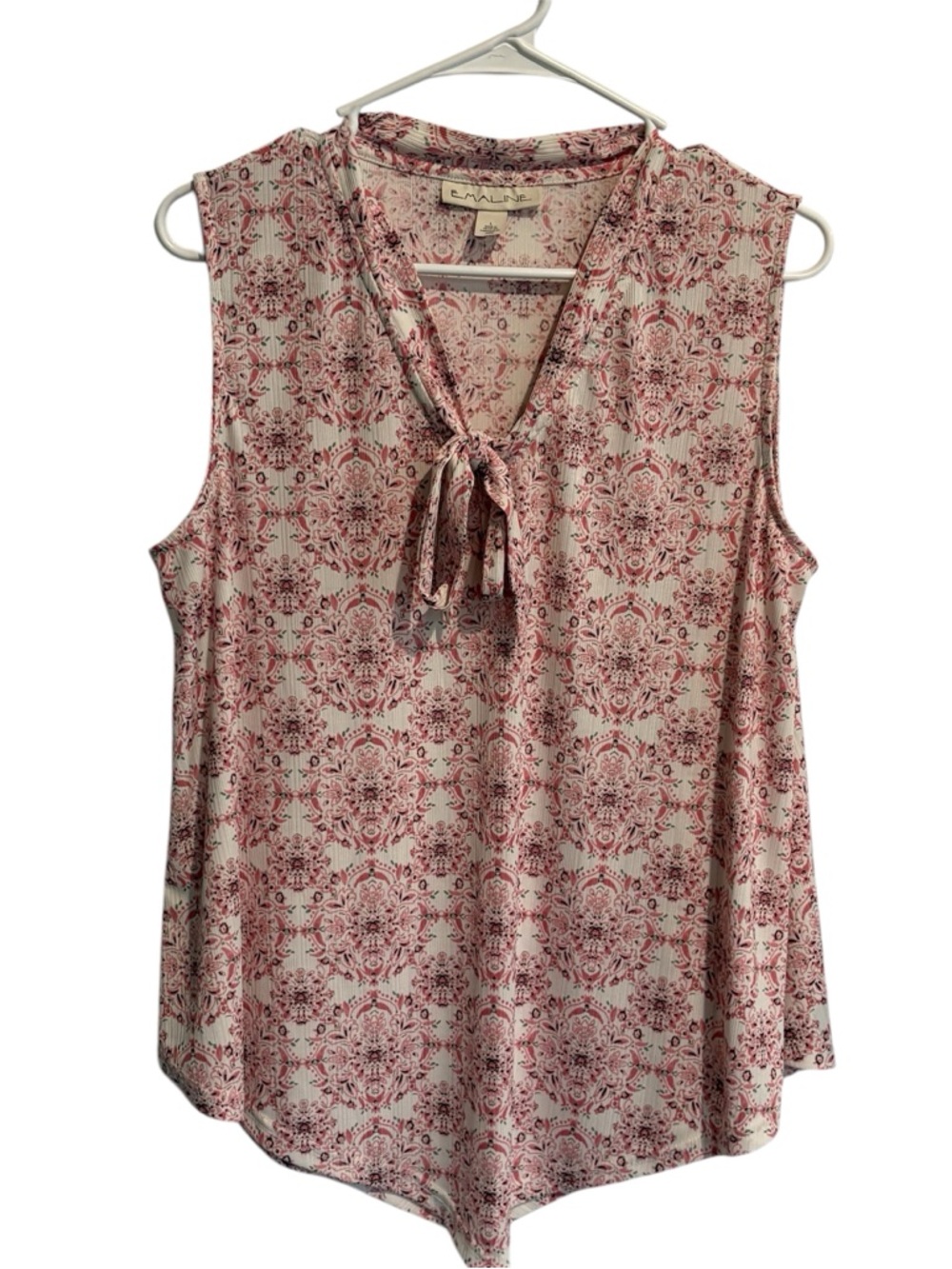 Emaline woman’s floral mandala pattern sleeveless top, size L, pink/white